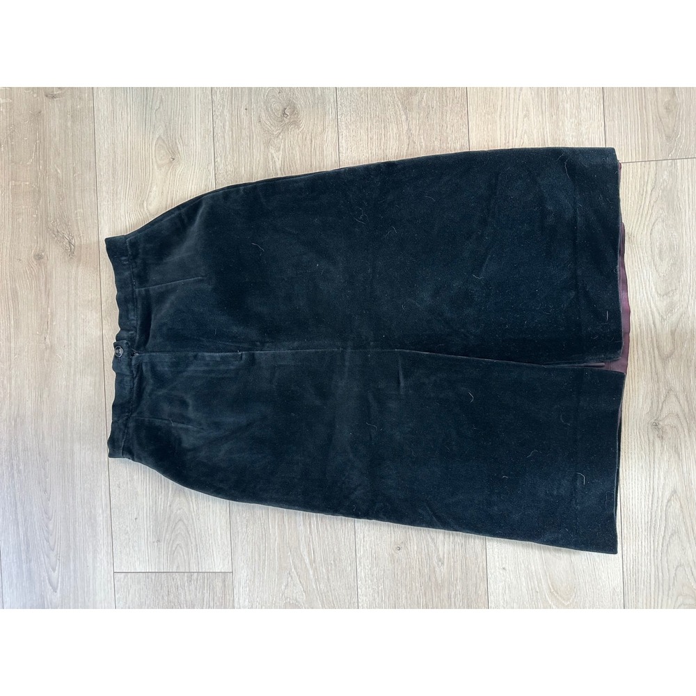Vintage Black Velvet Midi Skirt – 27" Waist - Picture 4 of 6